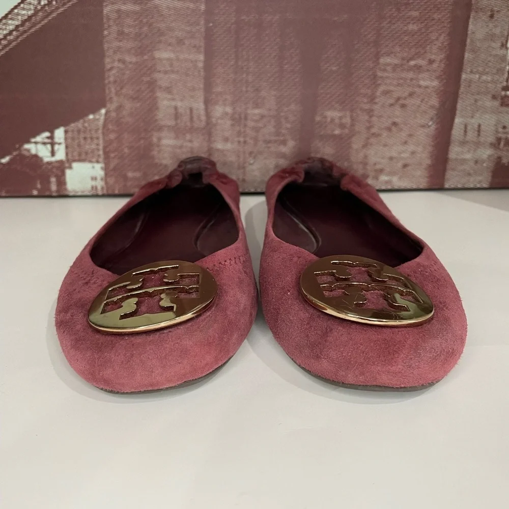 Tory Burch Burgundy Flats with Gold Logo - Picture 3 of 14